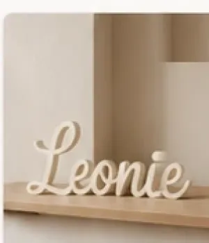 Geschenk-Schriftzug „Leonie“